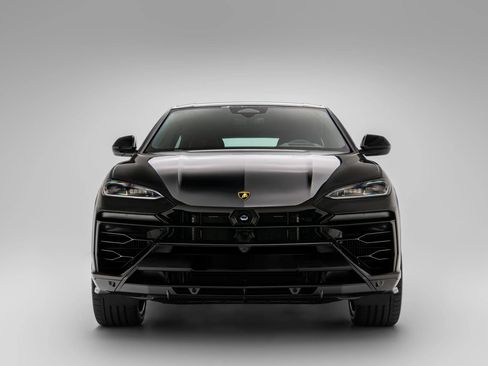 Used 2026 Lamborghini Urus SE AWD/4WD image 3