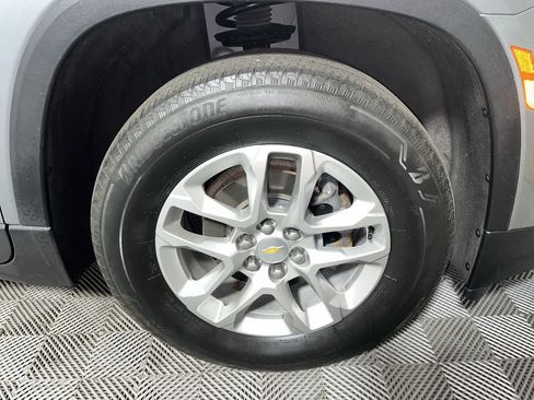 Used 2023 Chevrolet Traverse LS w/ LPO, Floor Liner Package AWD/4WD image 10