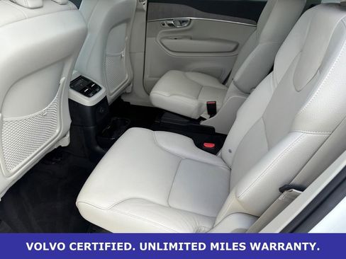 Certified 2023 Volvo XC90 T8 Plus AWD/4WD image 31