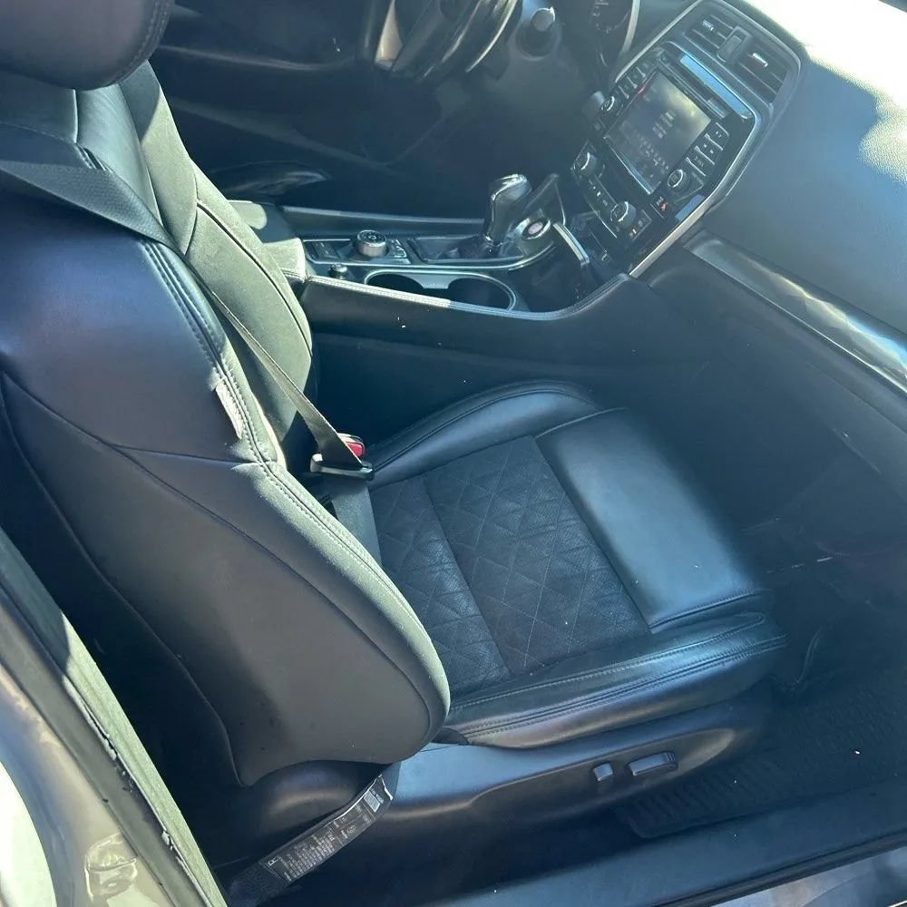 Used 2016 Nissan Maxima SR FWD image 22