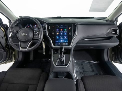 Used 2025 Subaru Outback Premium AWD/4WD image 27