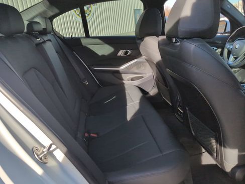Used 2020 BMW 330i xDrive Sedan w/ Convenience Package image 16