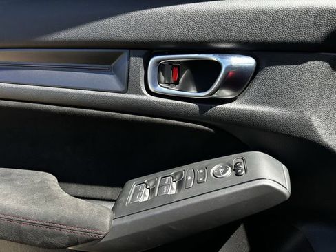 Used 2023 Honda Civic Type R image 27