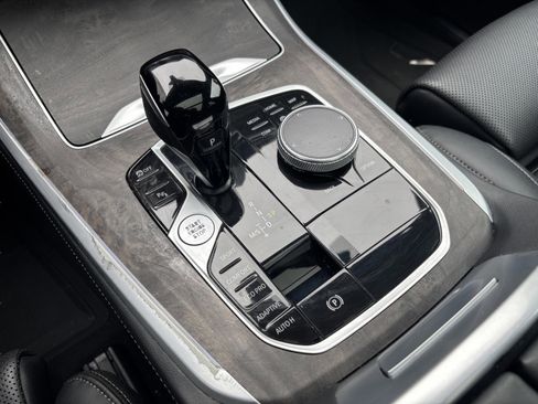 Used 2023 BMW X5 sDrive40i w/ Premium Package image 13