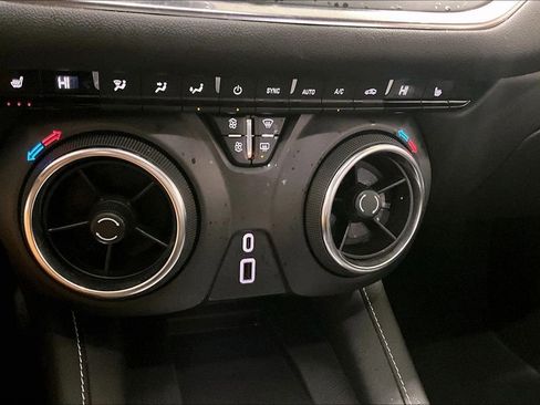 Used 2023 Chevrolet Blazer LT w/ Convenience Package image 15