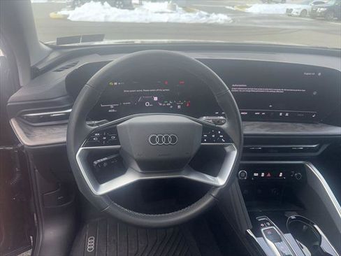 Used 2025 Audi Q5 Premium w/ 19" Wheel Package AWD/4WD image 24