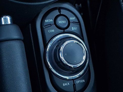 Certified 2023 MINI Cooper S image 19