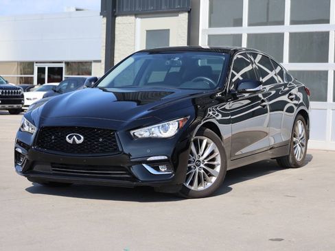 Used 2023 INFINITI Q50 Luxe AWD/4WD image 3