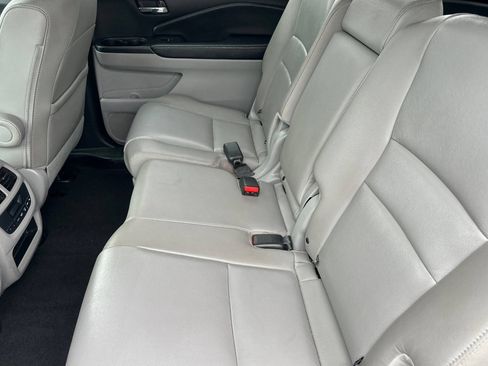 Used 2017 Honda Pilot EX-L image 12
