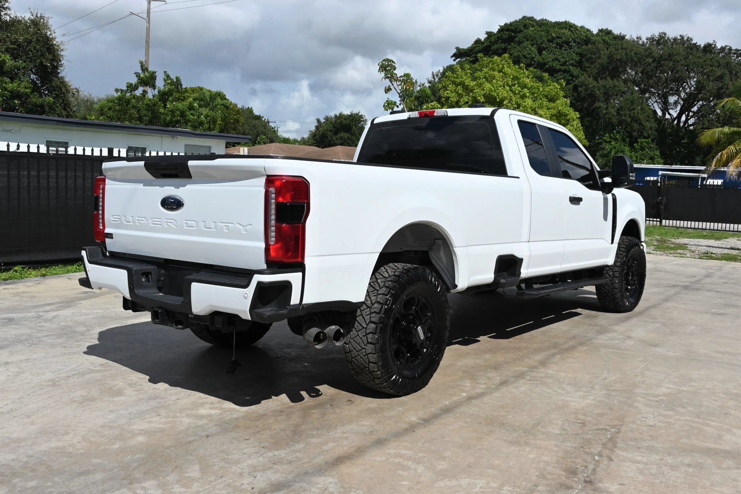 Used 2025 Ford F350 XL w/ STX Appearance Package AWD/4WD image 5