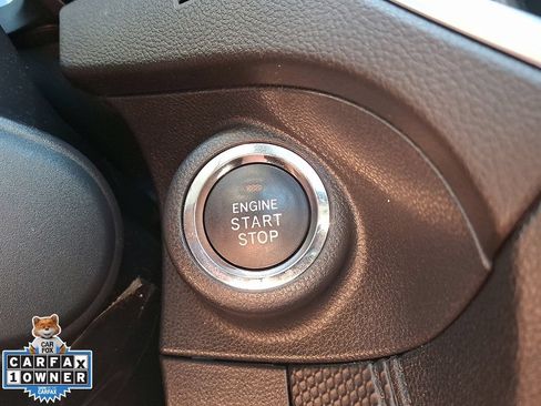 Used 2023 Subaru Forester Premium AWD/4WD image 29