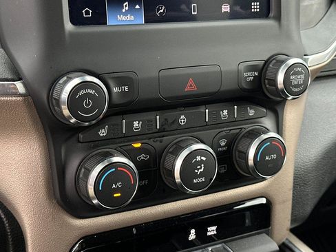 Used 2022 RAM 1500 Laramie image 21