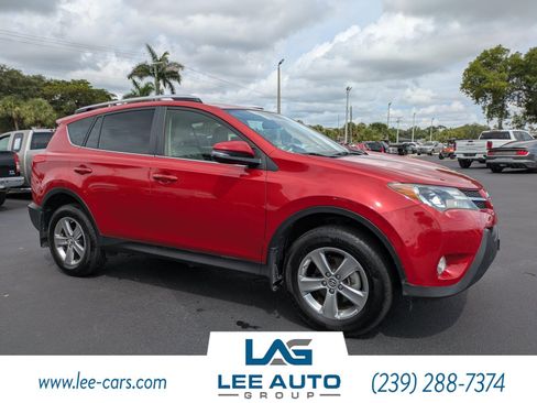 Used 2015 Toyota RAV4 XLE FWD image 1