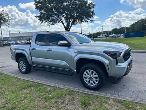 Certified 2024 Toyota Tacoma SR5 w/ SR5 Upgrade Package RWD image 8