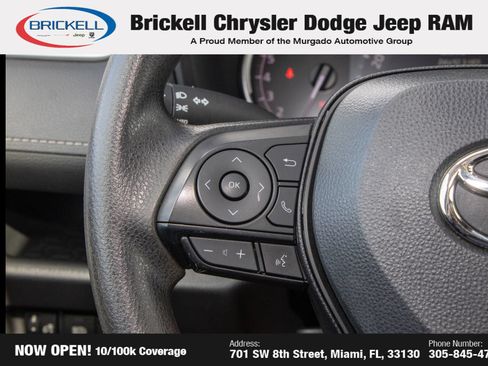 Used 2024 Toyota RAV4 XLE FWD image 27