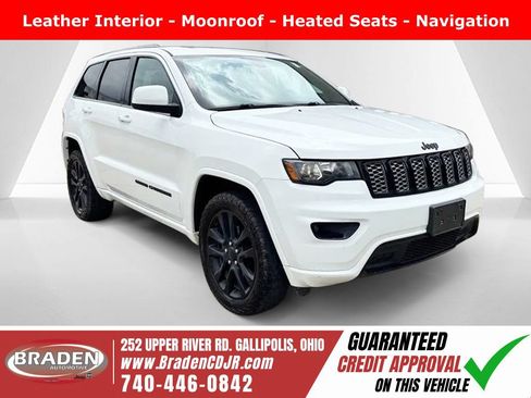 Used 2019 Jeep Grand Cherokee Altitude AWD/4WD image 1