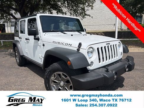Used 2015 Jeep Wrangler Unlimited Rubicon w/ Connectivity Group AWD/4WD image 1