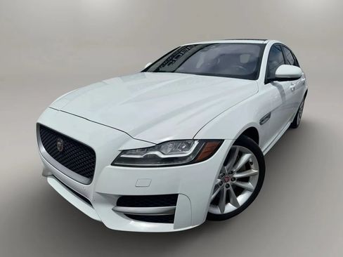 Used 2016 Jaguar XF R-Sport RWD image 1