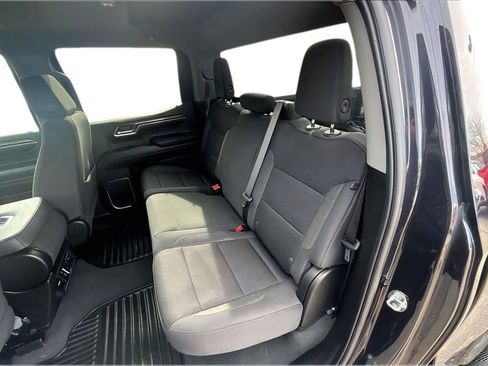 Used 2024 Chevrolet Silverado 1500 LT AWD/4WD image 22