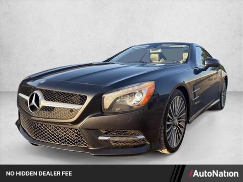 Used 2013 Mercedes-Benz SL 550 image 1