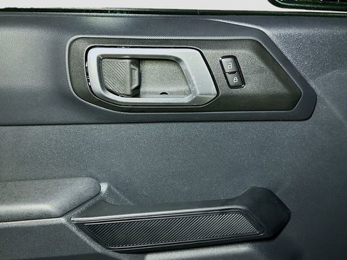 New 2026 Ford Bronco Big Bend w/ Black Diamond Package AWD/4WD image 16