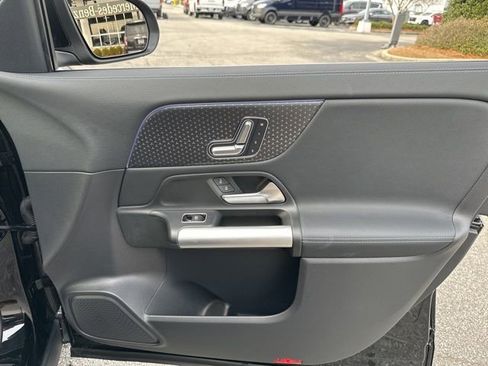 Certified 2025 Mercedes-Benz GLA 250 GLA 250 image 35