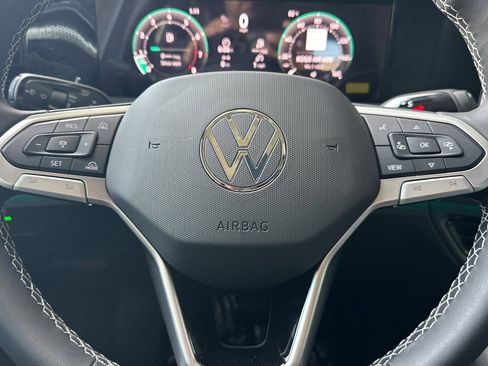 New 2026 Volkswagen Tiguan SE AWD/4WD image 21