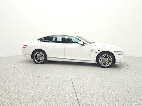 Used 2024 Genesis G80 image 4