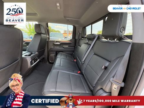 Used 2024 GMC Sierra 1500 Denali w/ Technology Package AWD/4WD image 13
