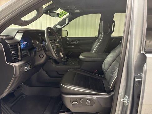Used 2023 GMC Sierra 1500 AT4X AWD/4WD image 14