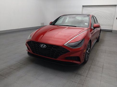 Used 2021 Hyundai Sonata Limited w/ Preferred Accessory Package FWD image 15