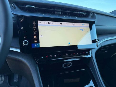 New 2026 Jeep Grand Cherokee Altitude image 33