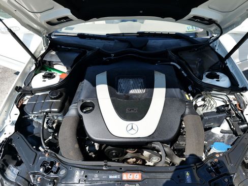 Used 2007 Mercedes-Benz CLK 350 2dr Coupe 3.5L image 46