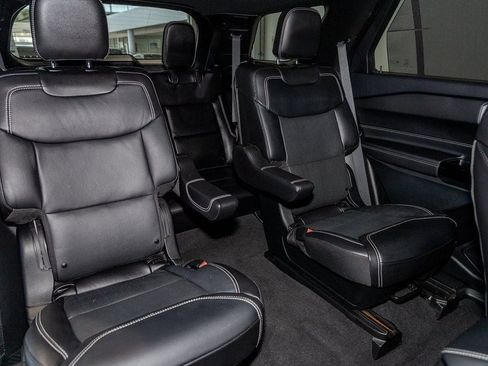 Used 2023 Ford Explorer ST w/ Equipment Group 401A image 32