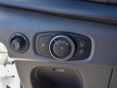 Used 2020 Ford Transit 350 XLT image 18