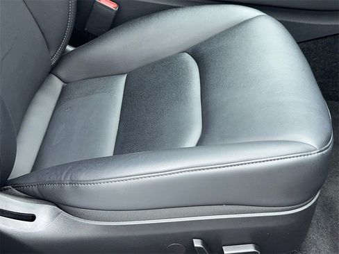 Used 2023 Tesla Model 3 Standard Range image 47