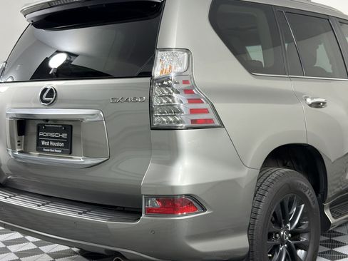 Used 2023 Lexus GX 460 Premium AWD/4WD image 29