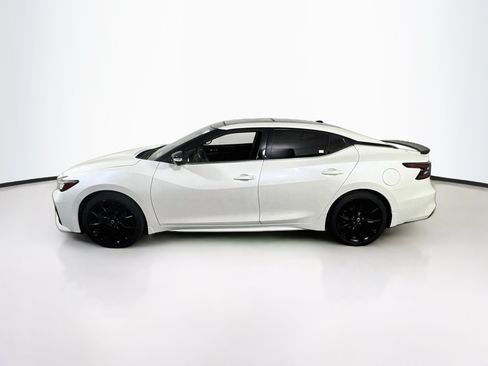 Used 2021 Nissan Maxima SR w/ Sport Mat Group FWD image 8