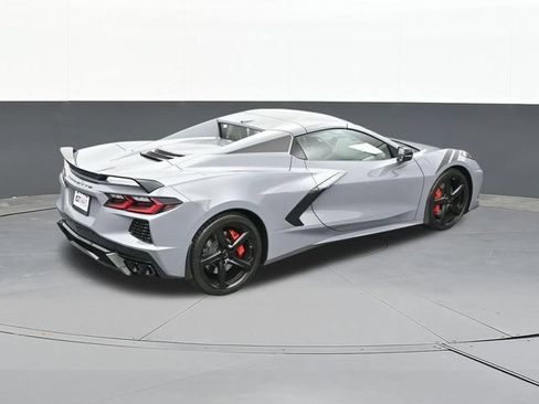 Used 2024 Chevrolet Corvette Stingray Preferred Conv w/ Z51 Performance Package RWD image 59