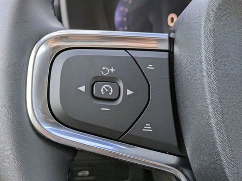 New 2026 Volvo XC40 B5 Ultra w/ Protection Package Premier image 35