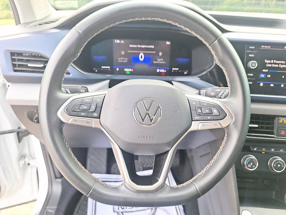 Used 2022 Volkswagen Taos SE AWD/4WD image 13