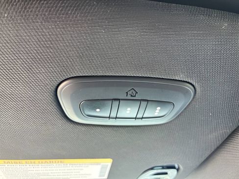 Used 2019 RAM 1500 Big Horn AWD/4WD image 24