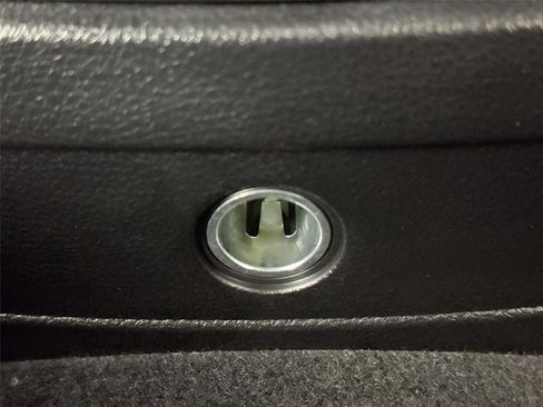 Used 2021 BMW M2 Competition w/ Executive Package image 33