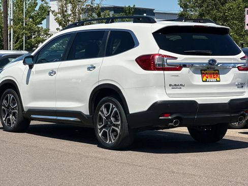 Used 2023 Subaru Ascent Touring AWD/4WD image 6