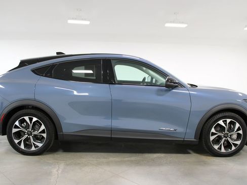 Used 2024 Ford Mustang Mach-E Select w/ Comfort Package Lite image 9