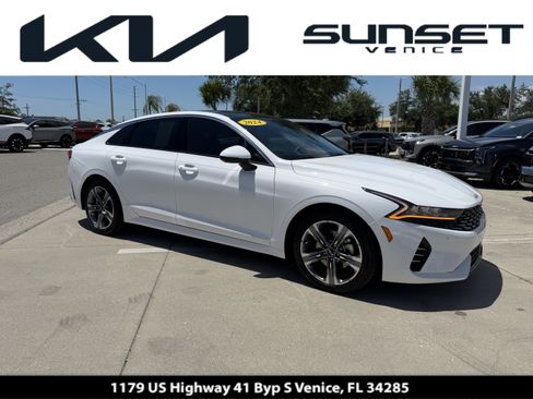 Certified 2024 Kia K5 EX w/ EX Premium Package FWD image 1