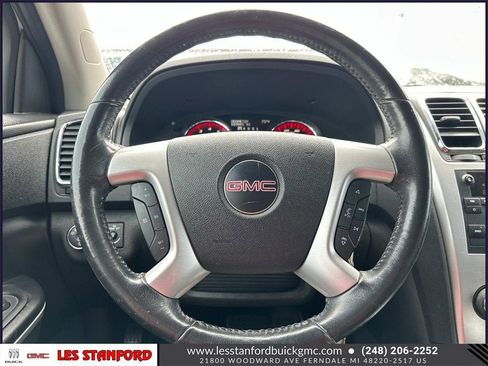 Used 2011 GMC Acadia SLE image 22