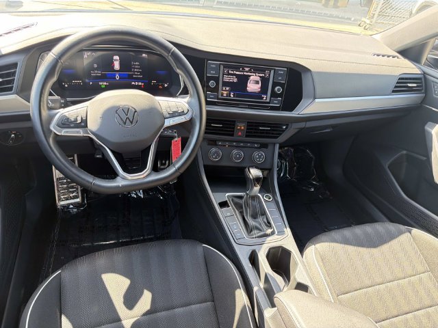 Certified 2024 Volkswagen Jetta Sport FWD image 7