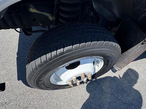 Used 2014 Ford E-450 and Econoline 450 Super Duty w/ Shuttle Bus Prep Package image 24