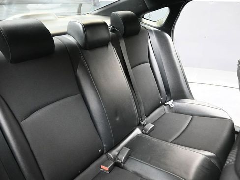 Used 2019 Honda Civic Sport image 16